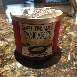 Bath and Body Works Maple Cinnamon Pancakes Candle